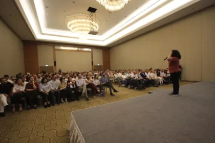 anyconv-com__izmir-fuar-768x512