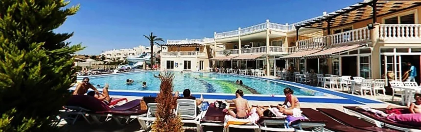 turquoise-homes-bodrum-outside-4