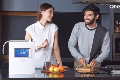HomePure Viva kullanan mutlu aile tablosu