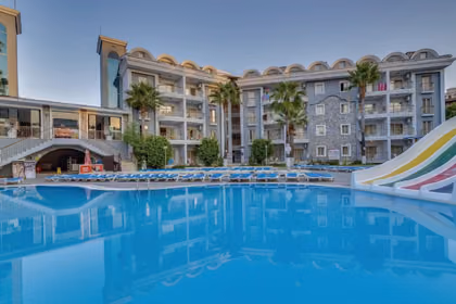 Marmaris'teki otelden görüntü