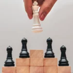 liderliği temsil eden satranç