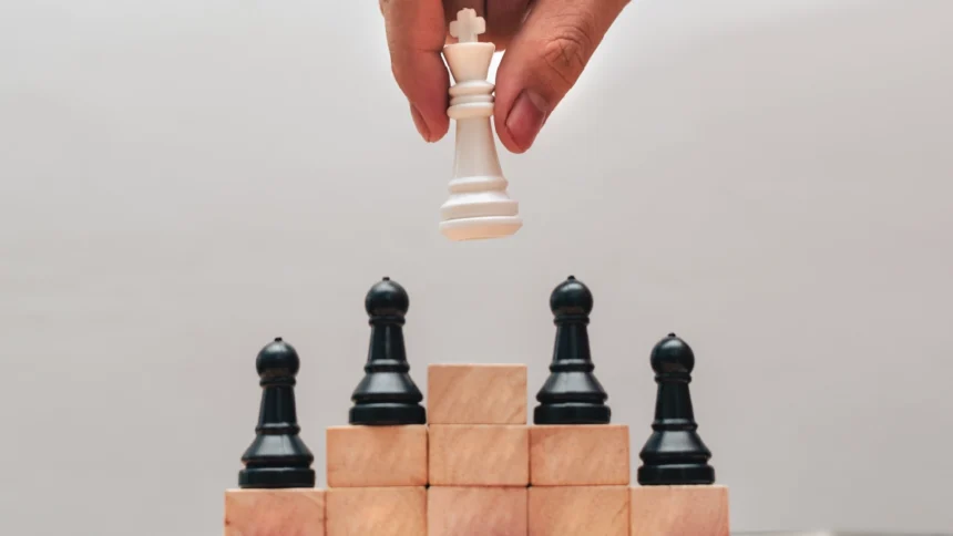 liderliği temsil eden satranç