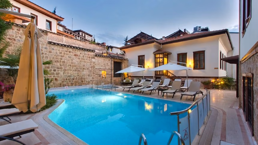 Antalyada tatil için qvi breaks oteli